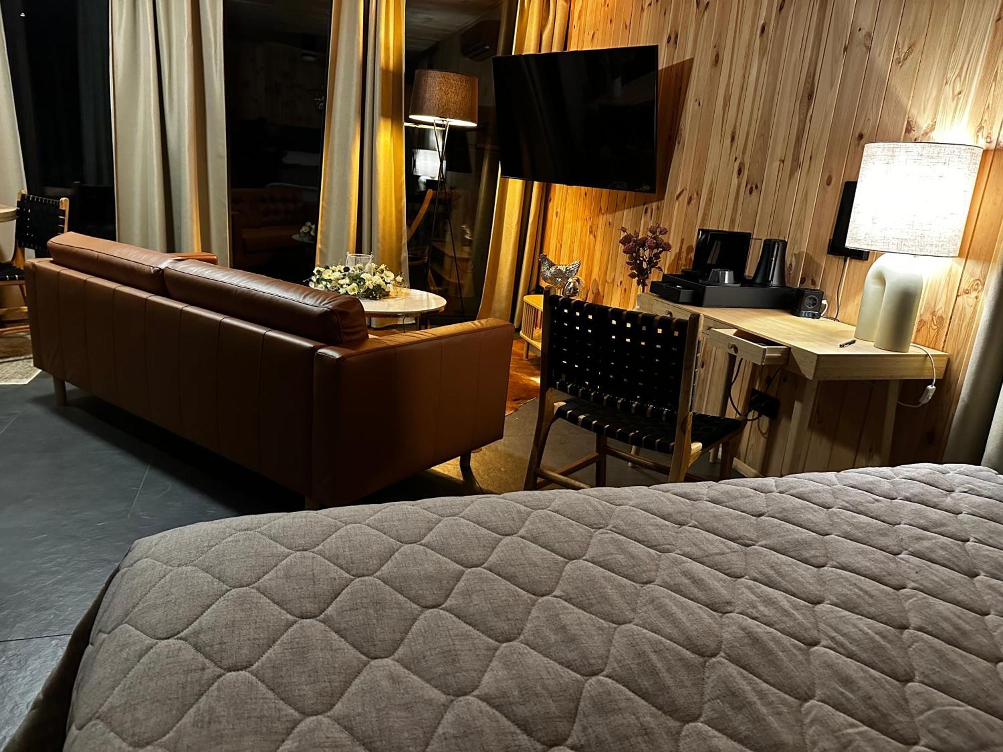 Brown Deer - Z Sauna Na Tarasie, Jacuzzi I Widokiem Na Gory - By Deer Hills Luxury Apartments Kocon المظهر الخارجي الصورة